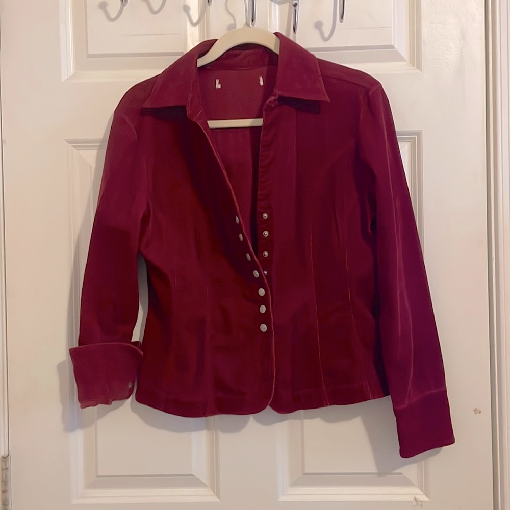AmazIng Corduroy Wine Color Blazer Jacket Size fits Small to Medium.